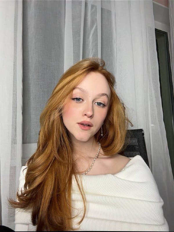 ava_lees
