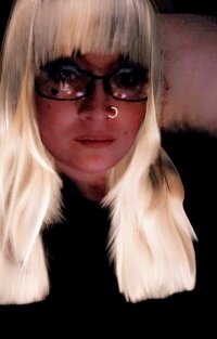 NaughtiNicolette's Offline XXX Chat