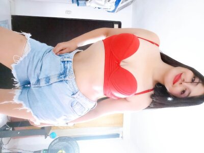 Emilyy_23
