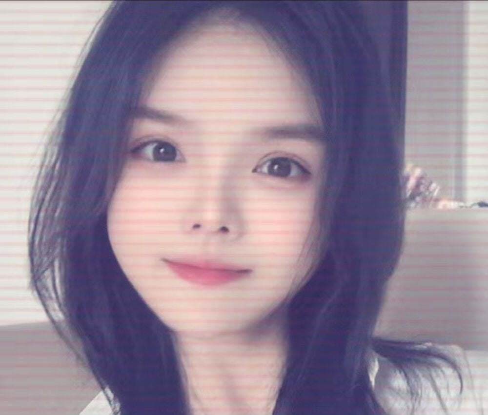 mumuzi-baby from stripchat