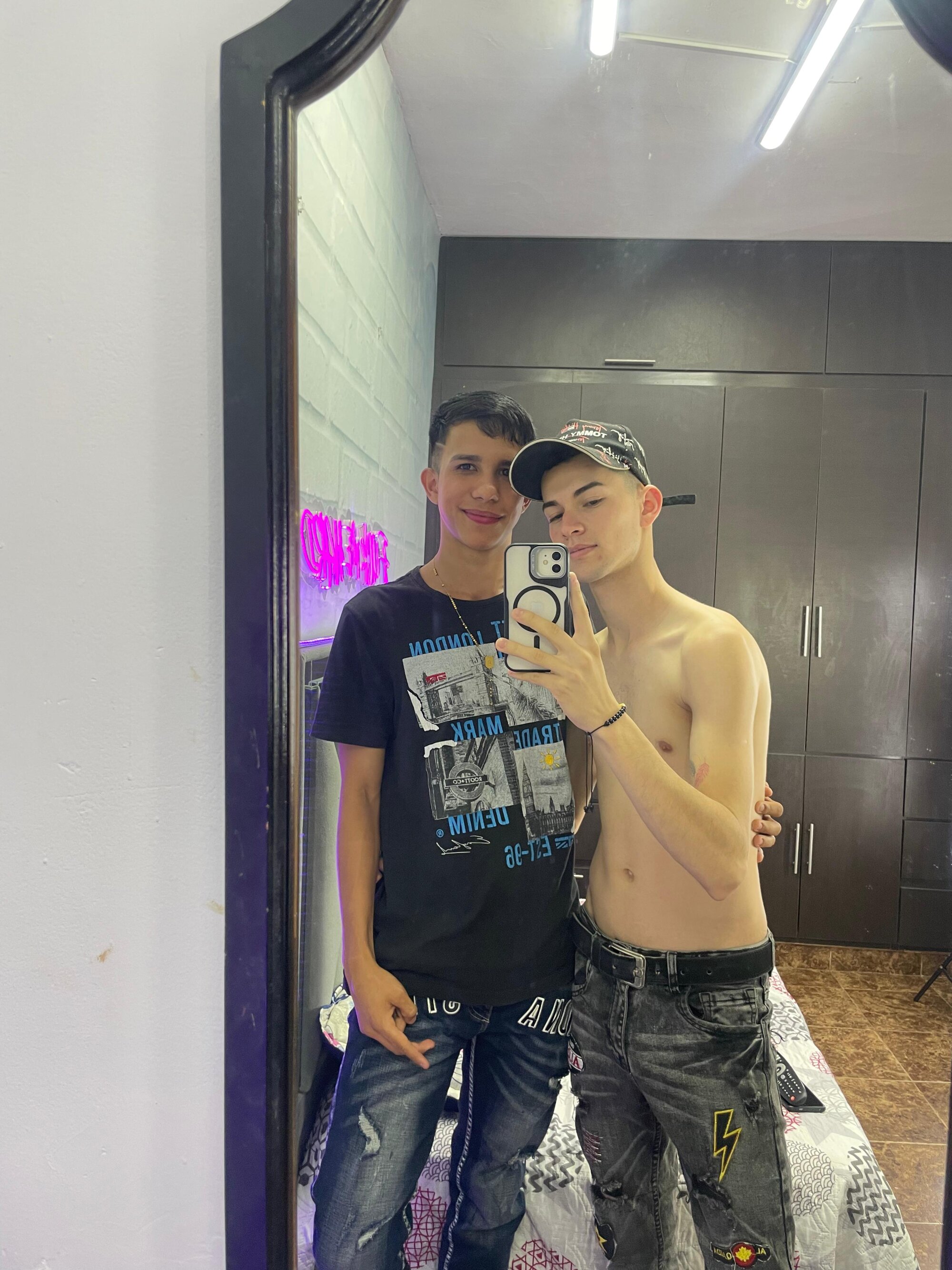 Guys_sex18_