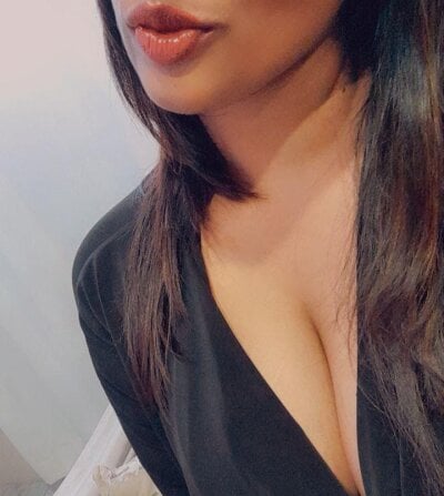 SultrySaira