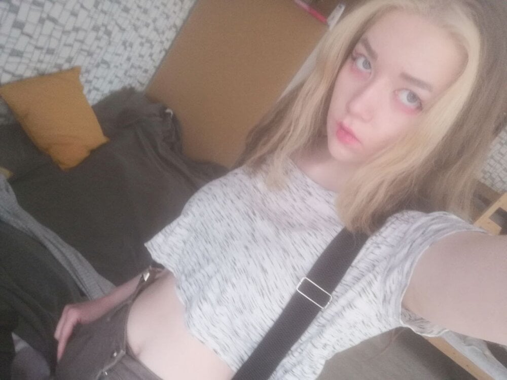 Alice_Dexter