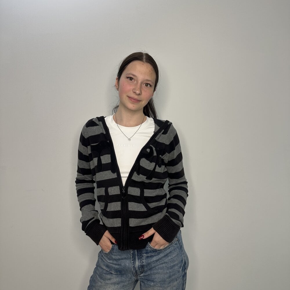 TeshaIvancevic profile