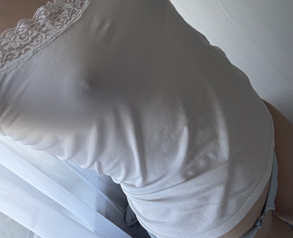 adncht23's Offline XXX Chat