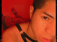 mexicanxfemboykitty's Offline XXX Chat