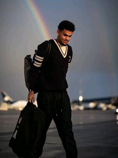 Pene_grande2 profile