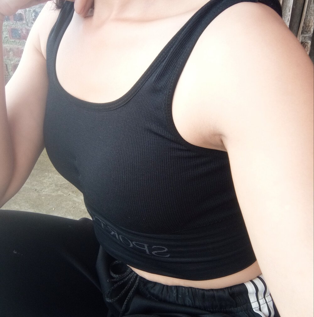 6livesex.com sele_xx livesex profile in e cams