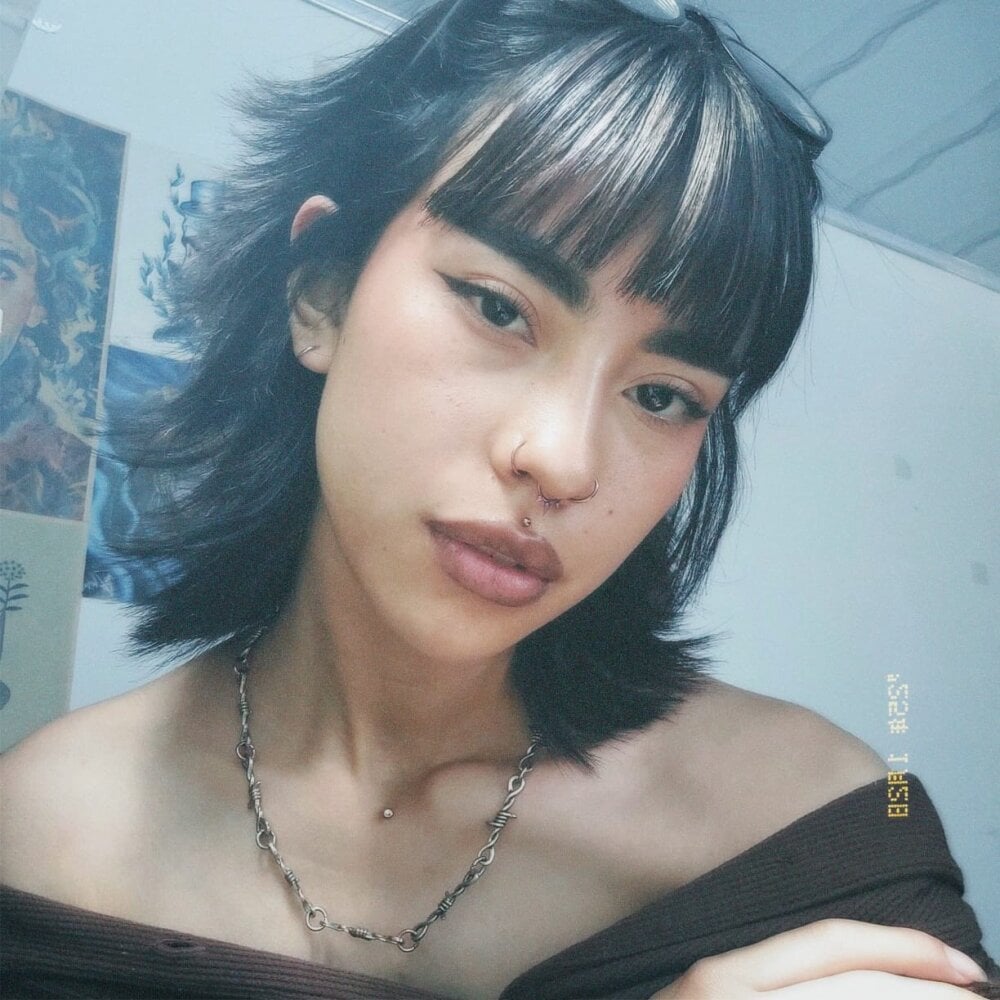 camile01 profile