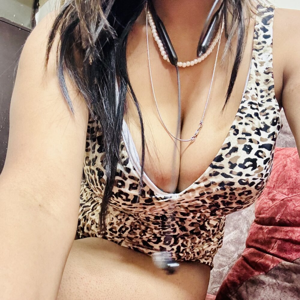 ruhanisexy profile