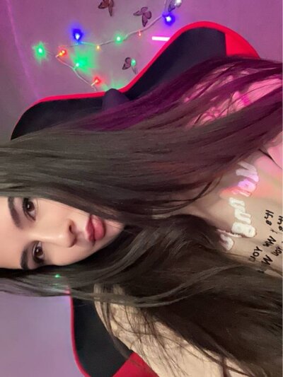 littledisaster from stripchat
