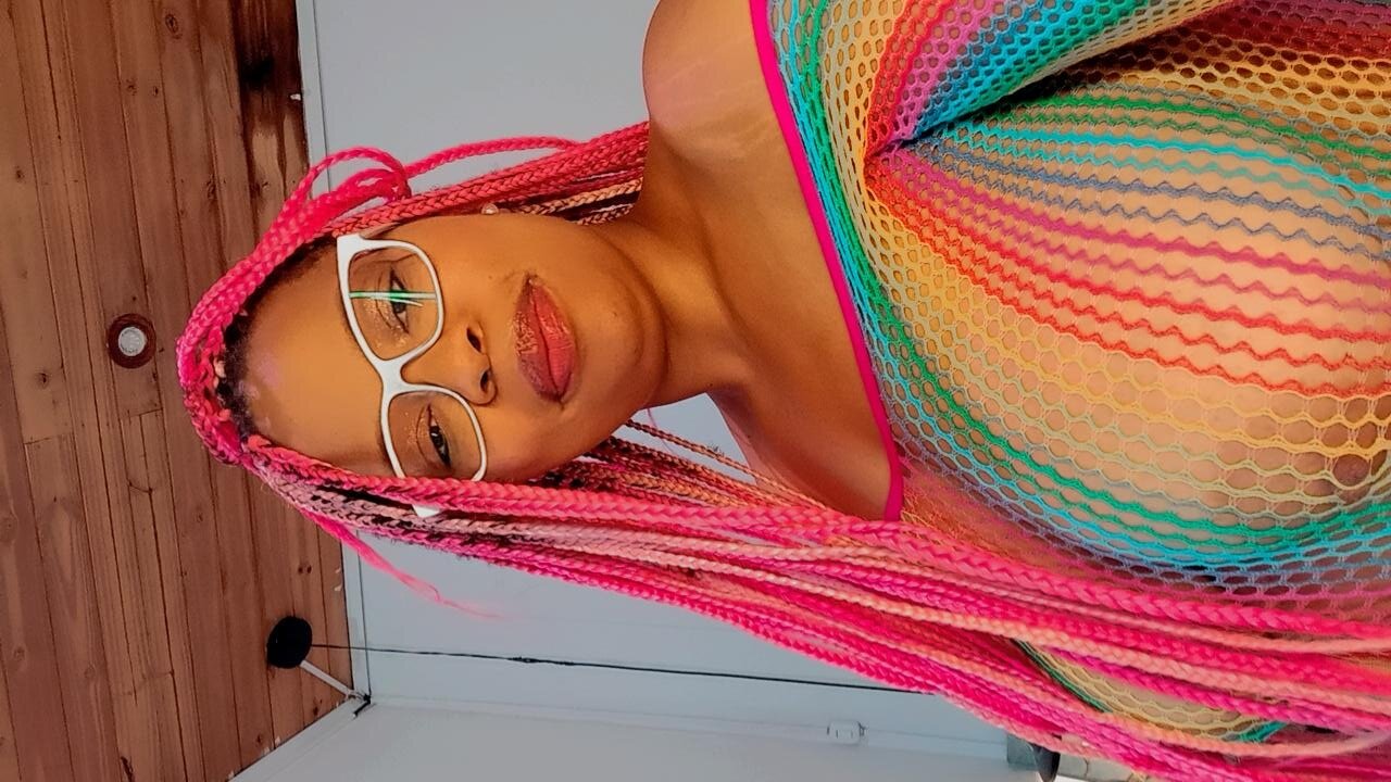 Laura_canelaa