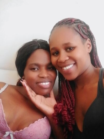 Ebony-Camilla Couple Smalltits Online Webcam Nude