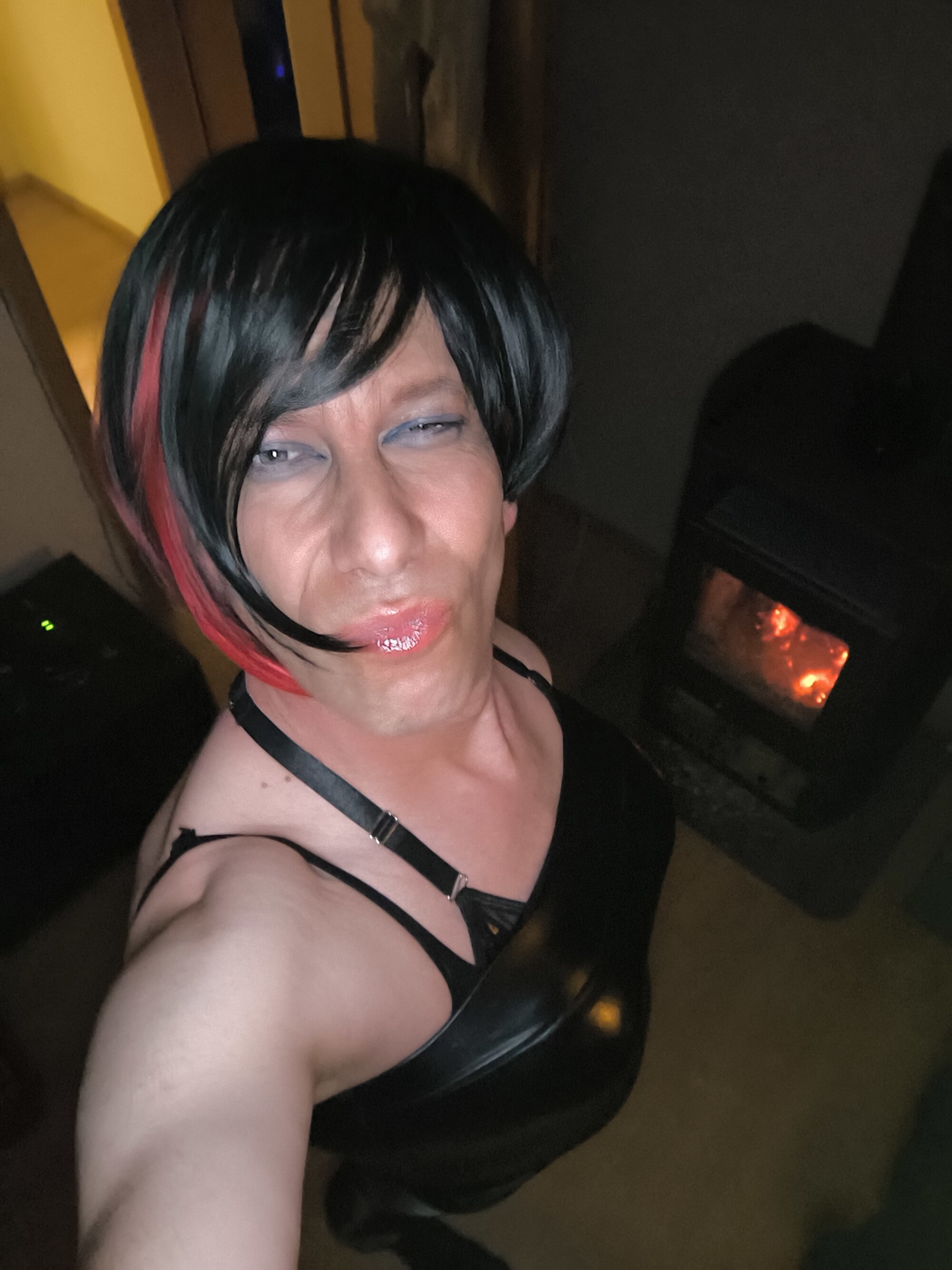 CrossDress76