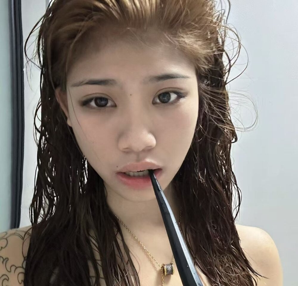 pornsexycams.com xiaoya-999 livesex profile in 0-fairies-live-in-the-forest cams