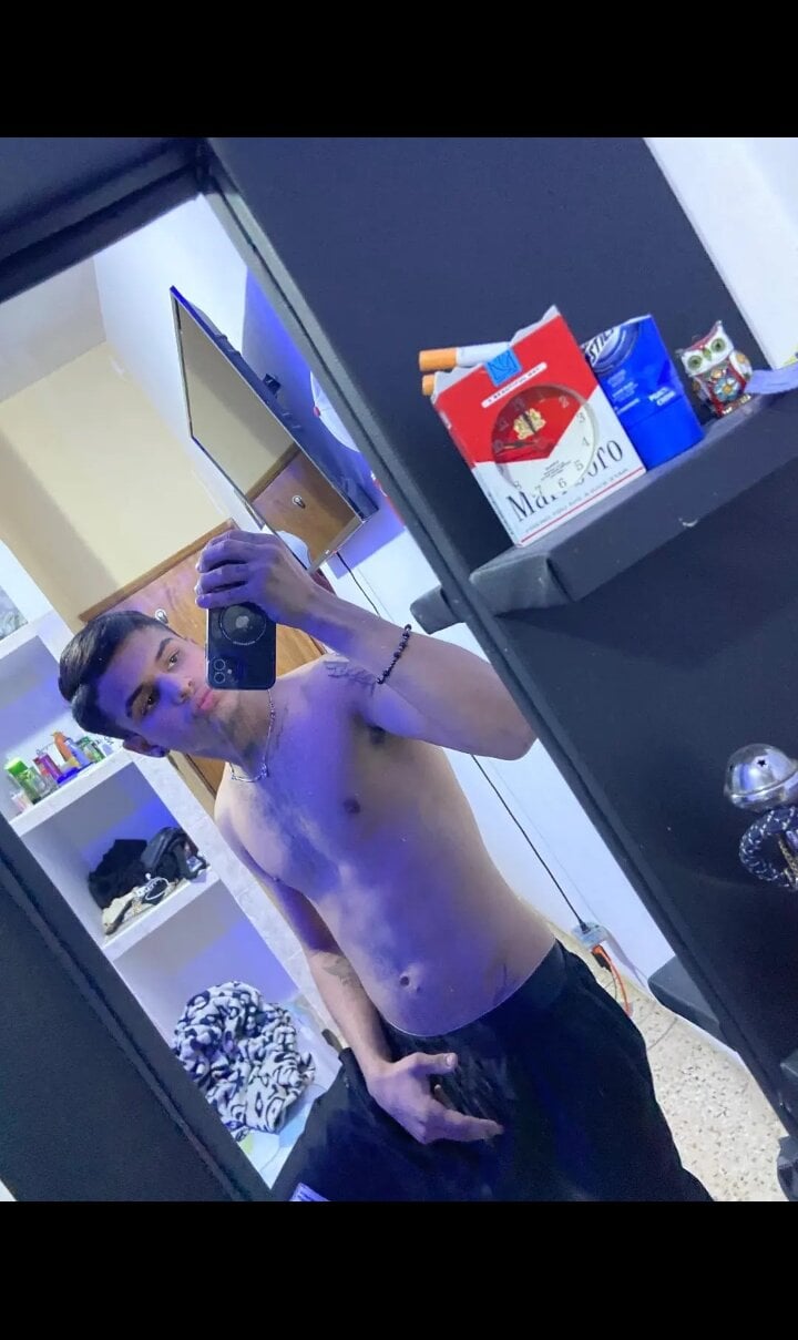 Deepthroat18yo profile