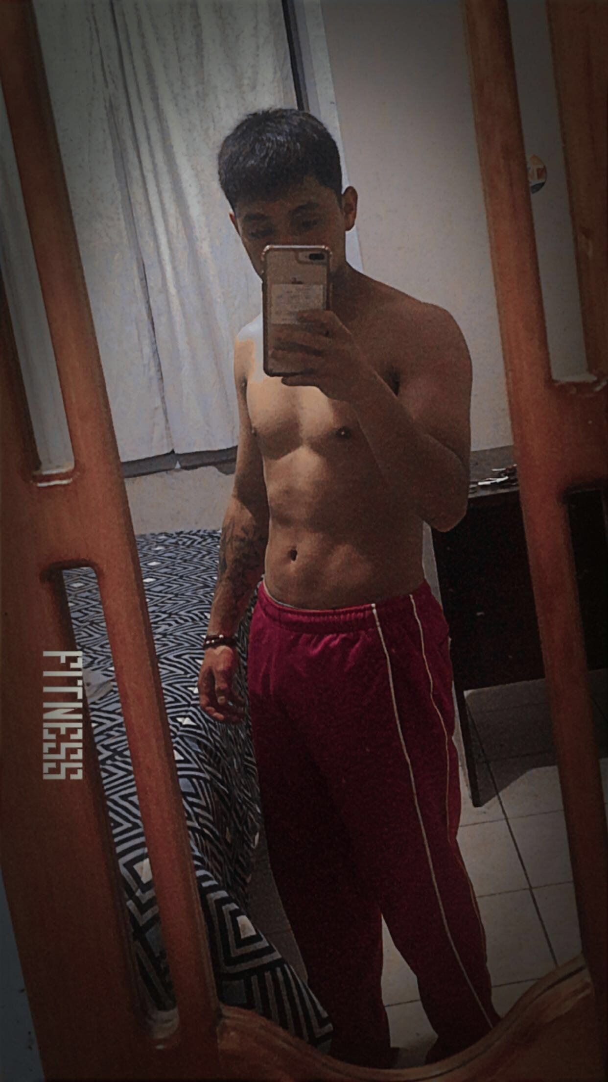 Derrick1_Mantle1_