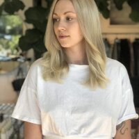 Roxxyfrostt339's Offline XXX Chat