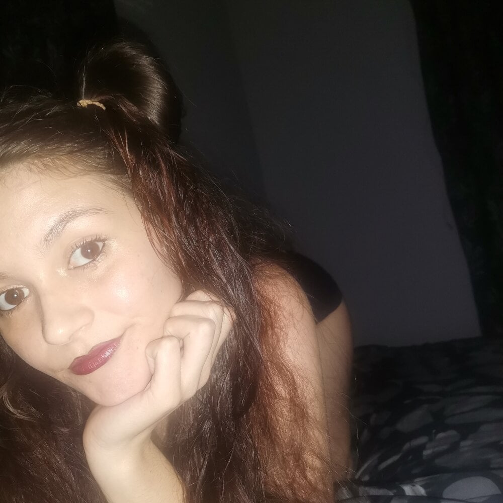 somewhatfoxyx from stripchat