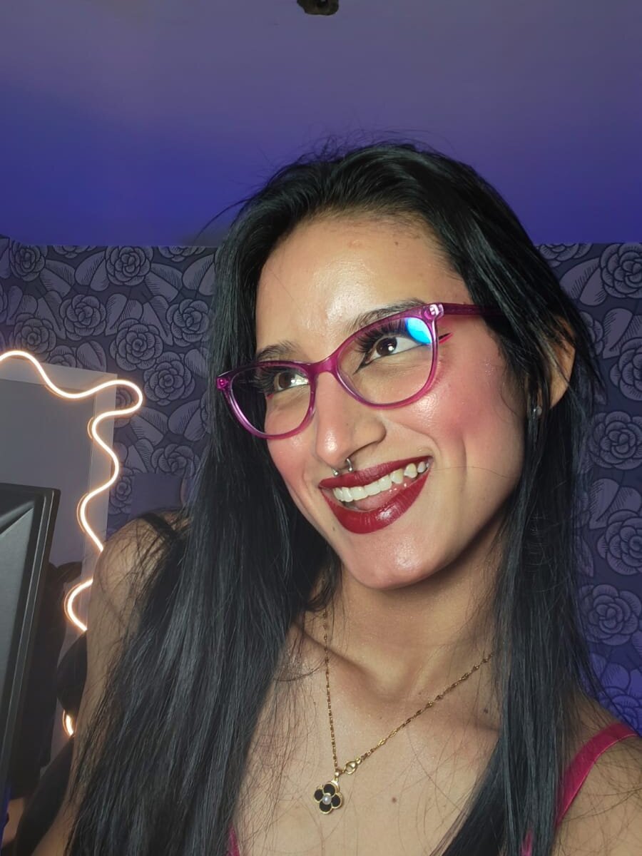 ali_tay1 from stripchat