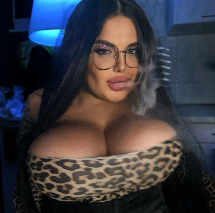 Live sex webcam photo for VeneraLavr #289651576