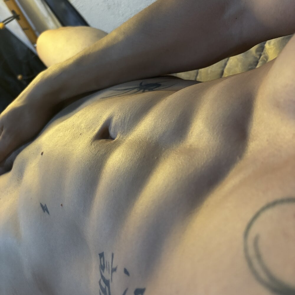 Jordan355j8's Offline XXX Chat