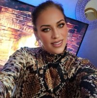 Martinadaniela1985's webcam live show