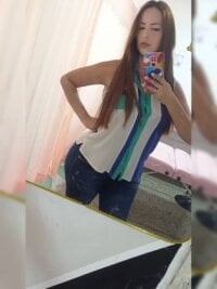 yessika-sensual-and-hot's Offline Chat Room