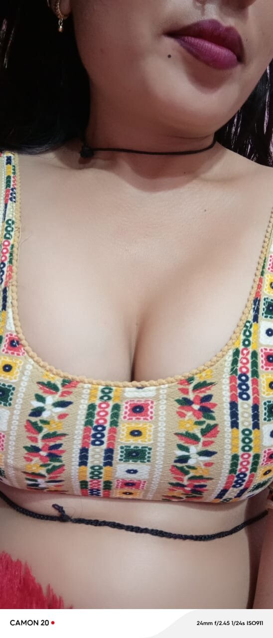 Juhi-hot66