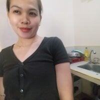 Small_SEXYasian's Offline Chat Room