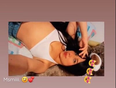 Melani_ass_ - black hair young