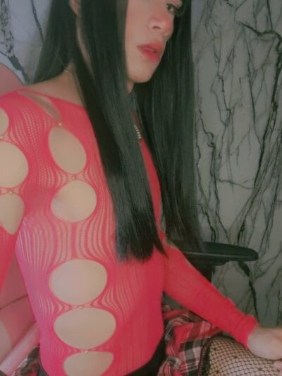 TRANS_Katia private show