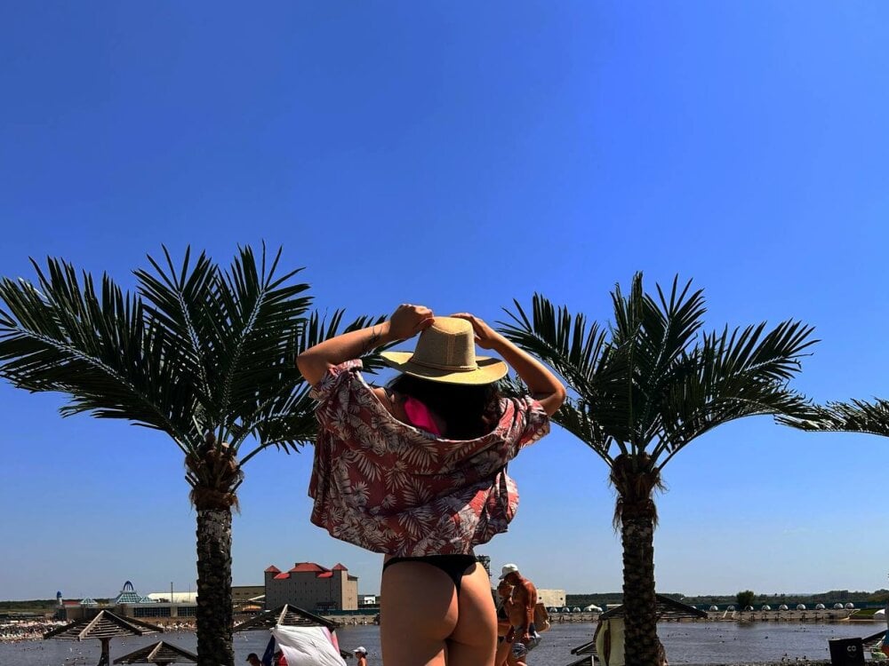 MonicaBlem profile