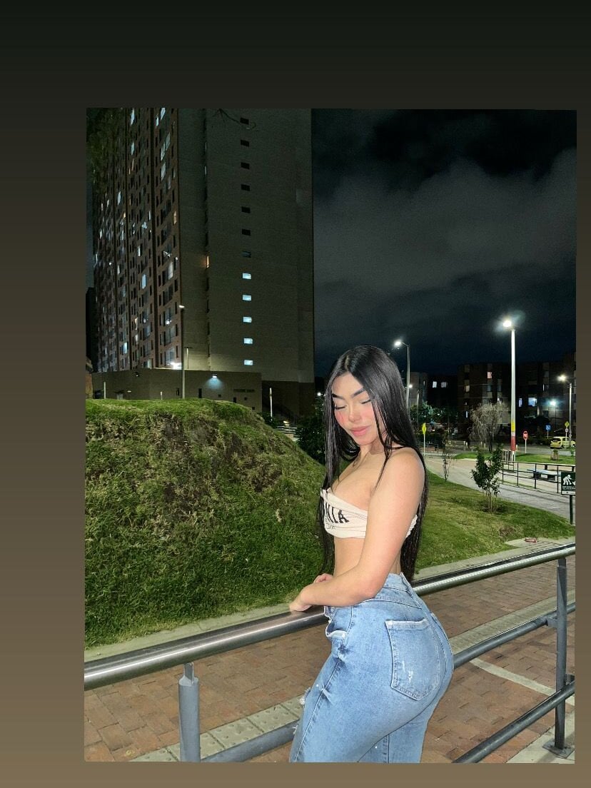 -Viancaa777-'s Offline XXX Chat