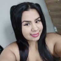 PaulaCastillox's Live Sex Cam Show