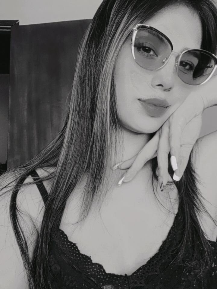 PaolaMendez_ profile