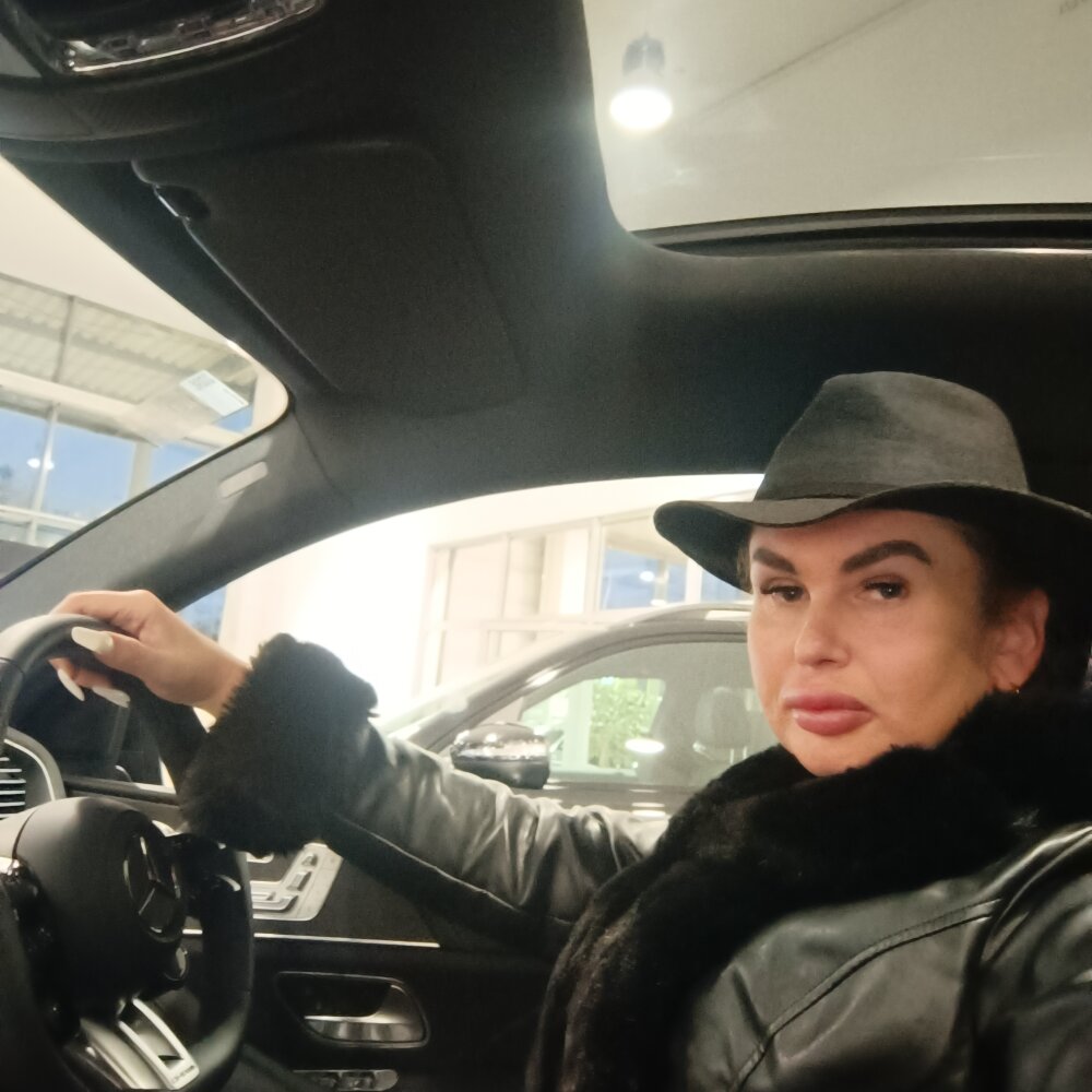 ViktoriiaSex's Offline XXX Chat