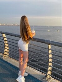 Mari___baby's Offline Chat Room