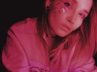 BabyLauraPalmer's Offline XXX Chat