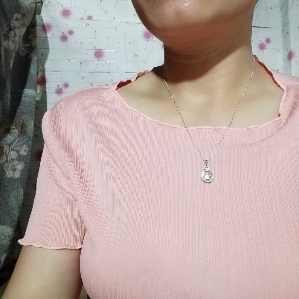 Watch Findongg live on cam on StripChat