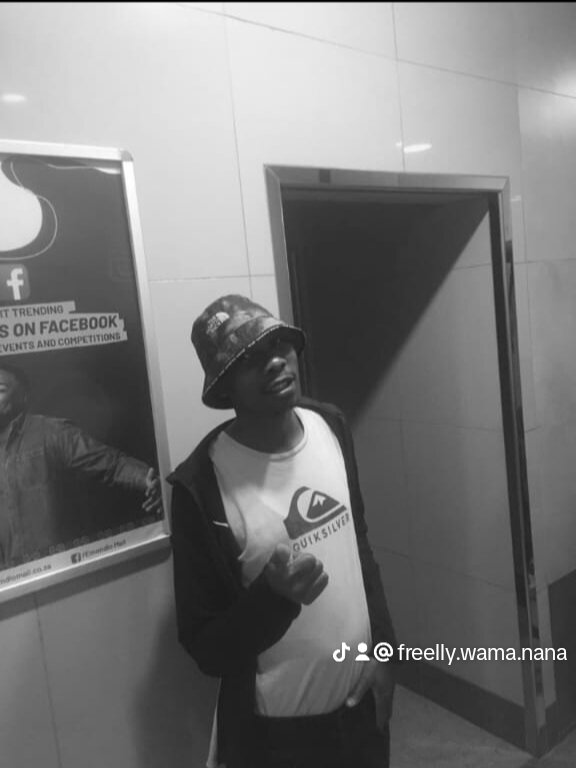 Freelly's Offline XXX Chat