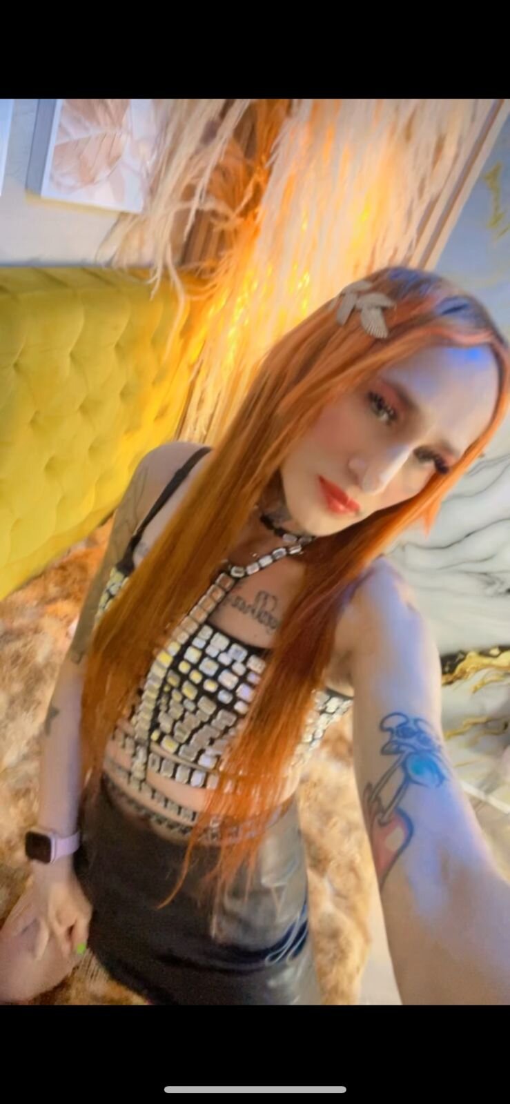 MeghanFoxx_
