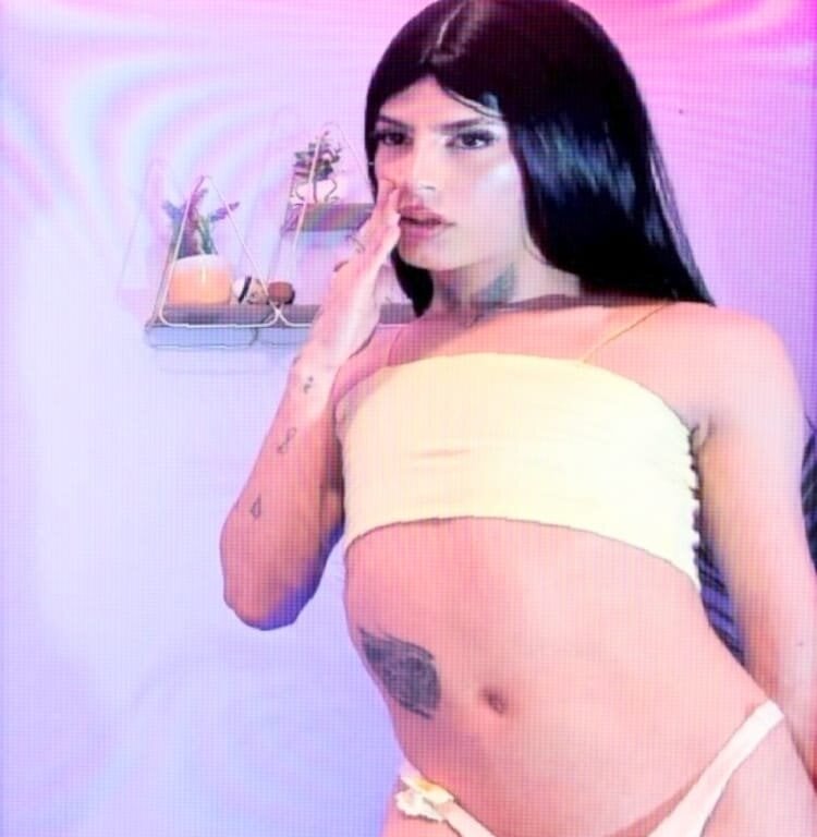 legendary_girls from stripchat