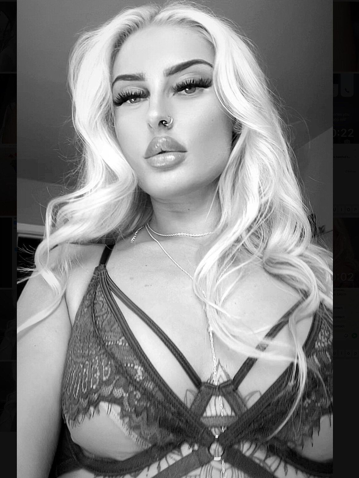 BlondeObsession