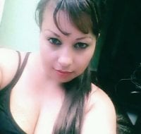 momy_love's Offline Chat Room