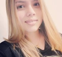 ValerieJotson's Offline Chat Room