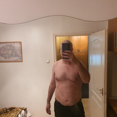 attilasmallcock from stripchat