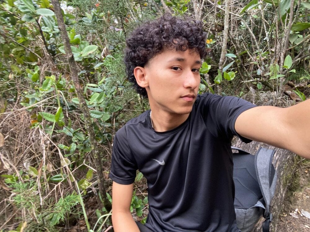 _Yesu profile