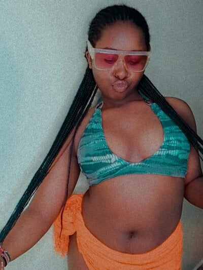 Moonfades - Stripchat Teen Glamour Cam2cam Girl 
