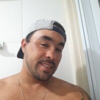 casallatino's Offline Chat Room